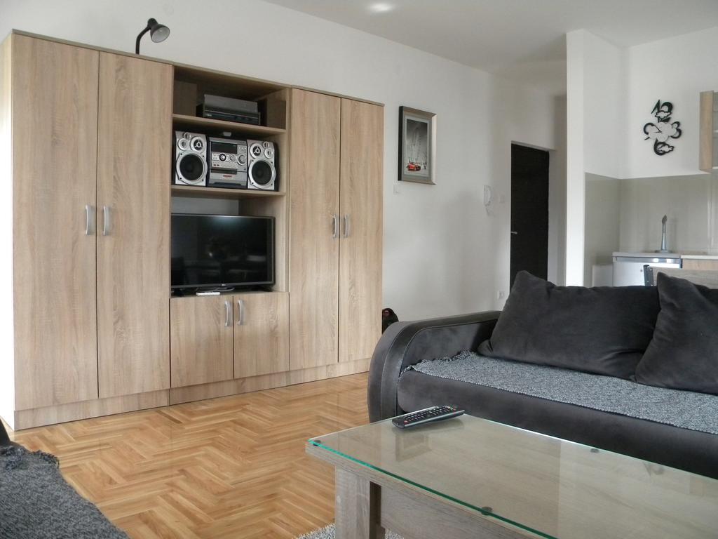 Apartment Srebrni Oblak Arandjelovac Ngoại thất bức ảnh