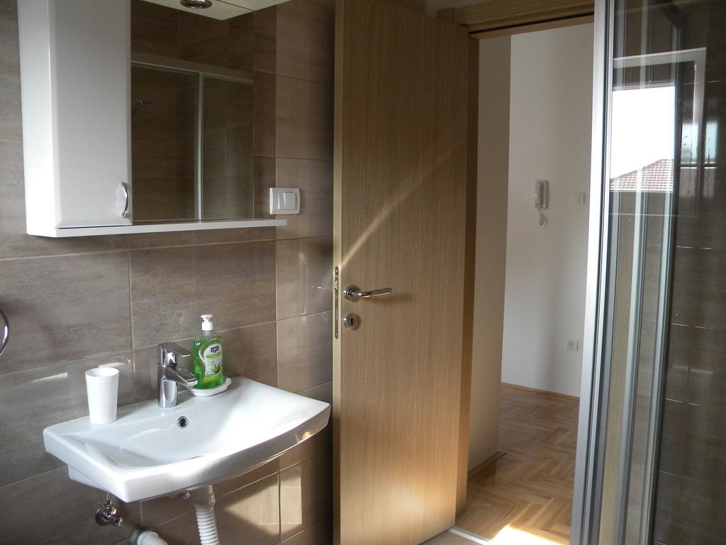 Apartment Srebrni Oblak Arandjelovac Ngoại thất bức ảnh